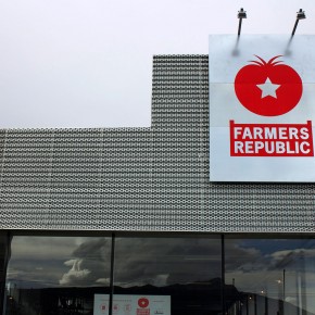 Farmer's Republic Sign